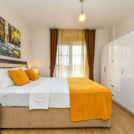 Buket - Calis Beach Holiday With Private Pool Βίλα *