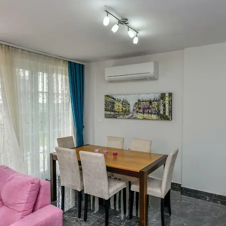 Buket - Calis Beach Holiday With Private Pool Βίλα *