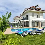 Buket - Calis Beach Holiday With Private Pool Vila Fethiye