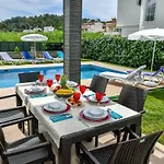 Vila Buket - Calis Beach Holiday With Private Pool *