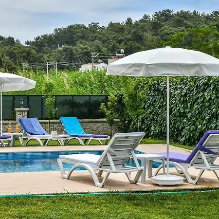Buket - Calis Beach Holiday With Private Pool Vila